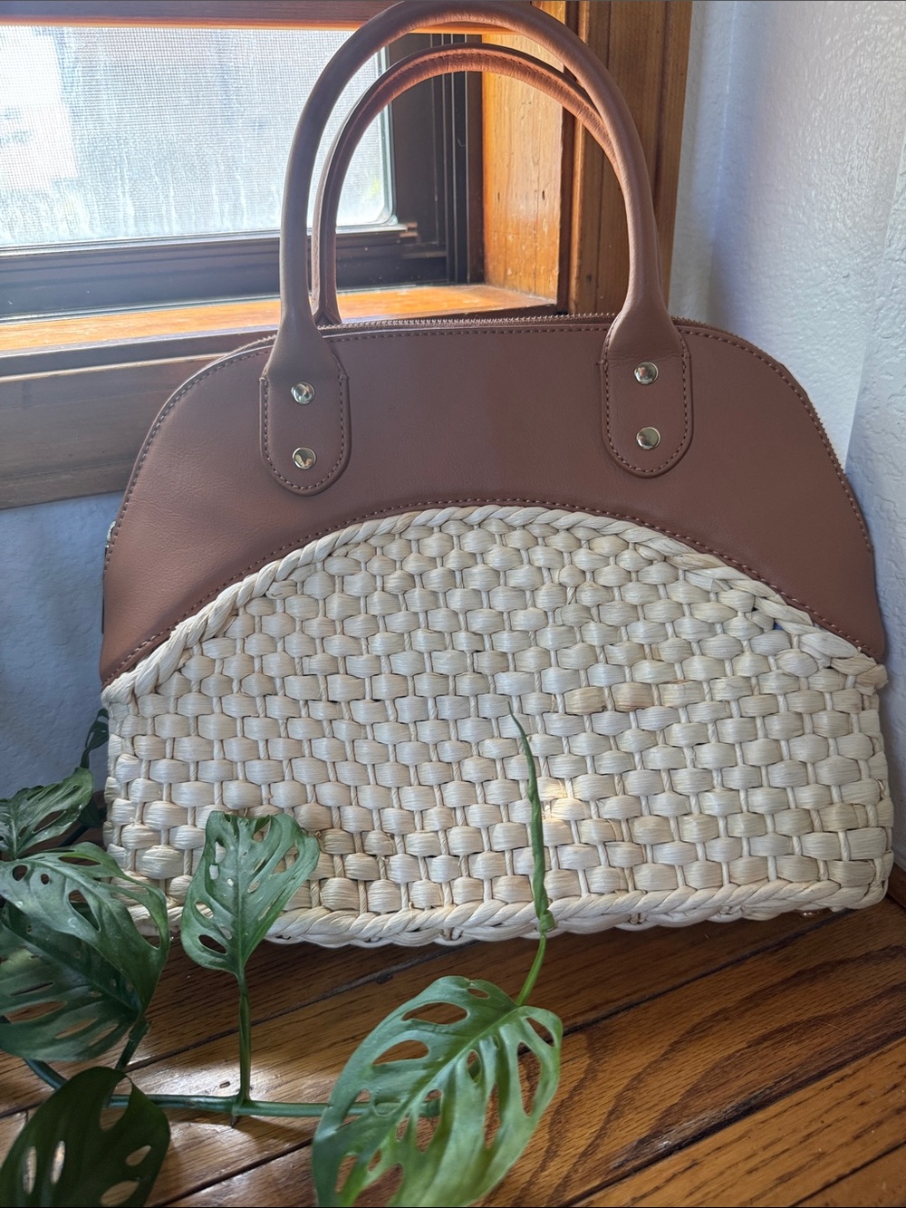Talbots Tan Woven Straw Tote Bag with Leather Trim Dome Satchel Like New